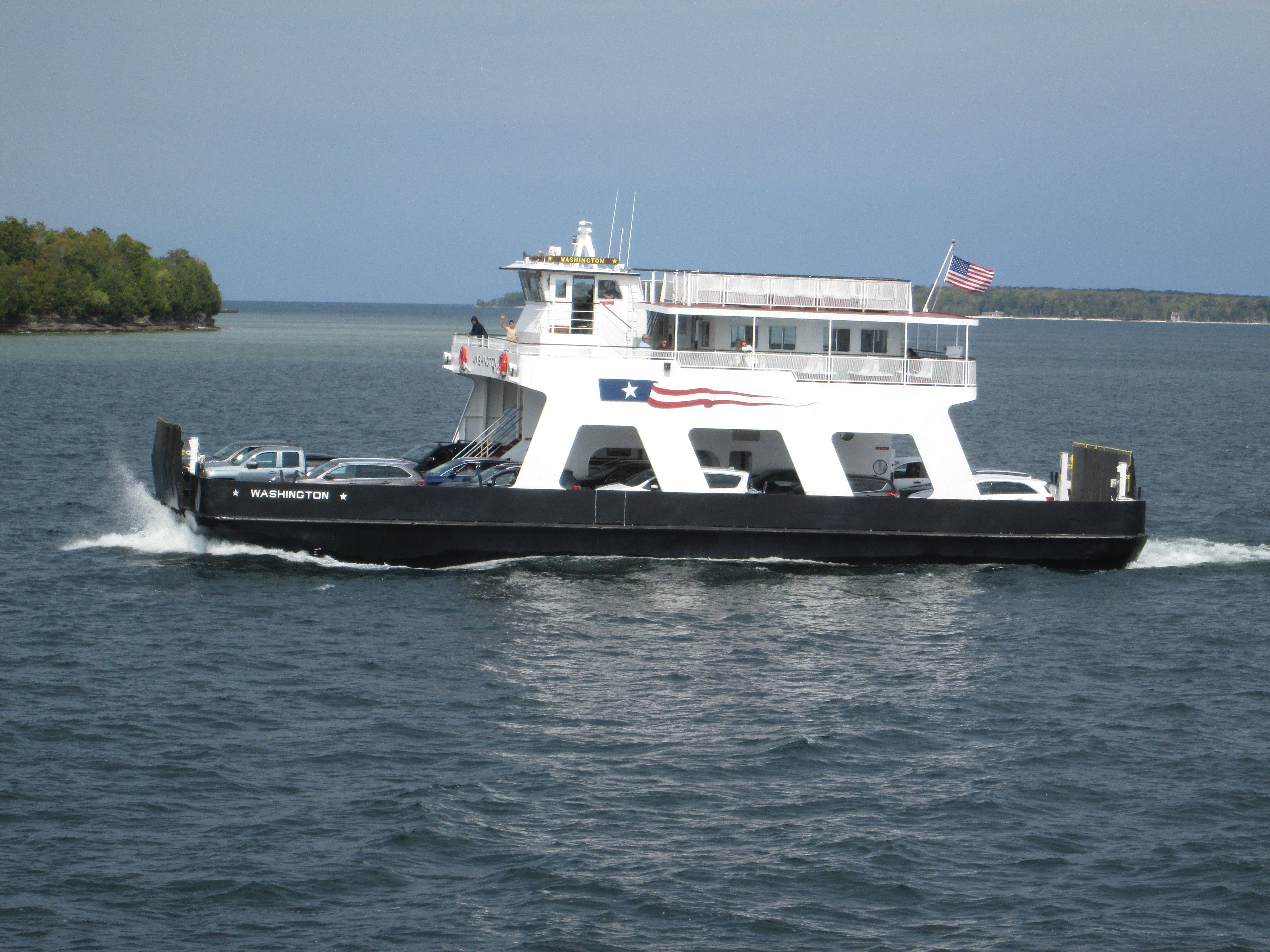 Passenger/Car Ferry Service to/from Washington Island